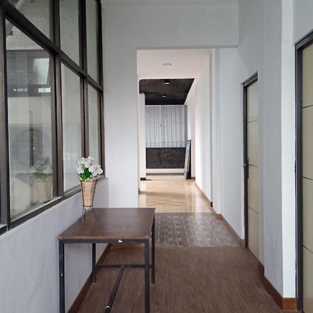 Gorland Hostel Near Gor Satria Purwokerto Mitra Reddoorz Bagian luar foto